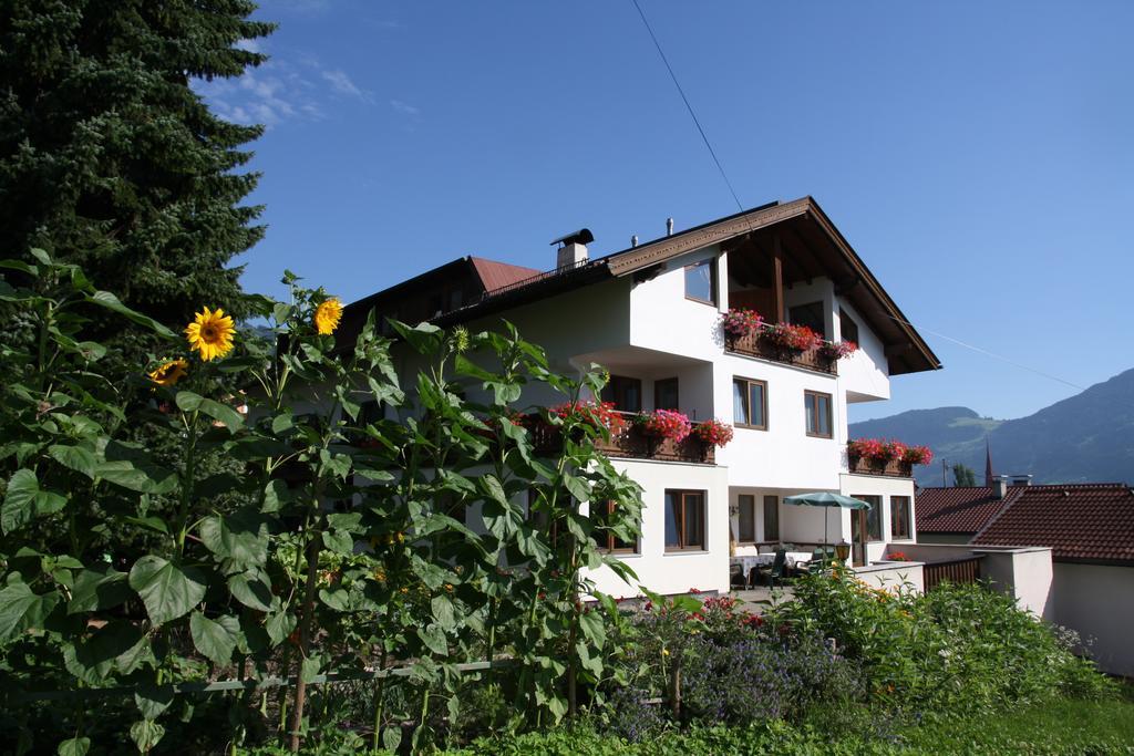 Gastehaus Treichl Hotel Fuegen Luaran gambar
