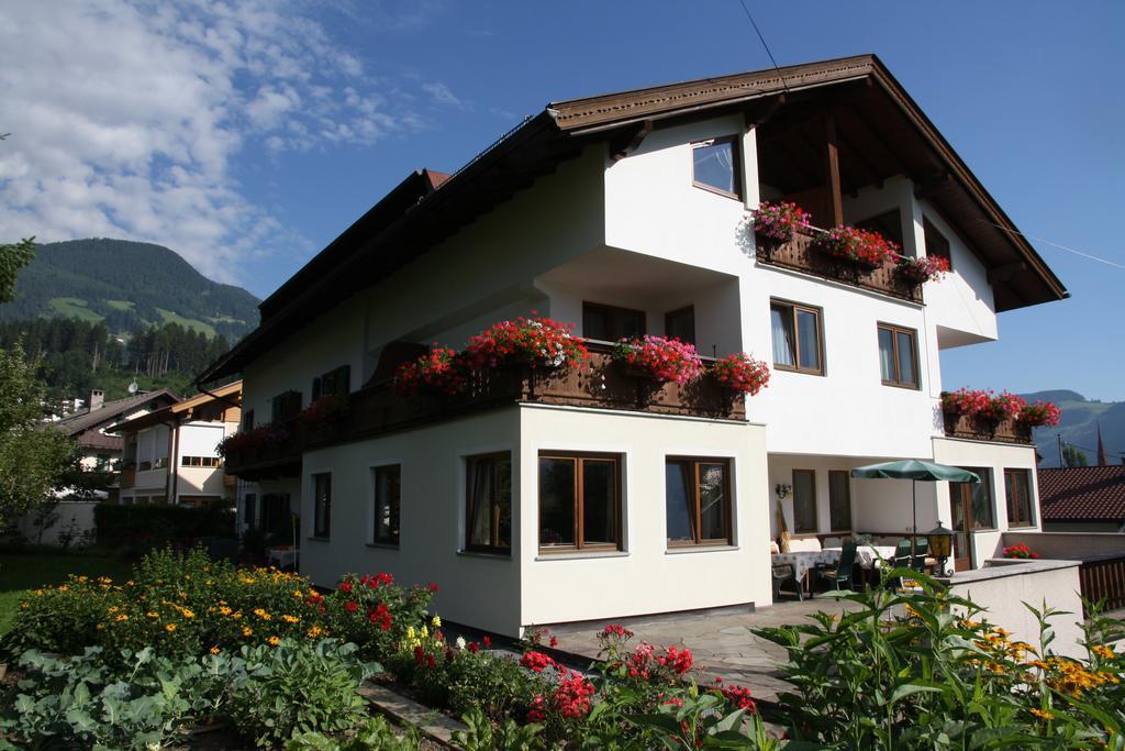 Gastehaus Treichl Hotel Fuegen Luaran gambar